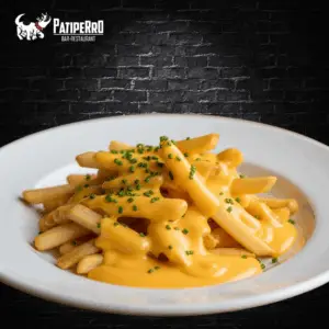 Papas fritas y queso chedar